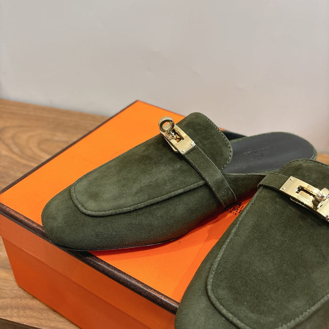 HM 26S OZ MULE IN DARK OLIVE GREEN SUEDE GOLD HARDWARE