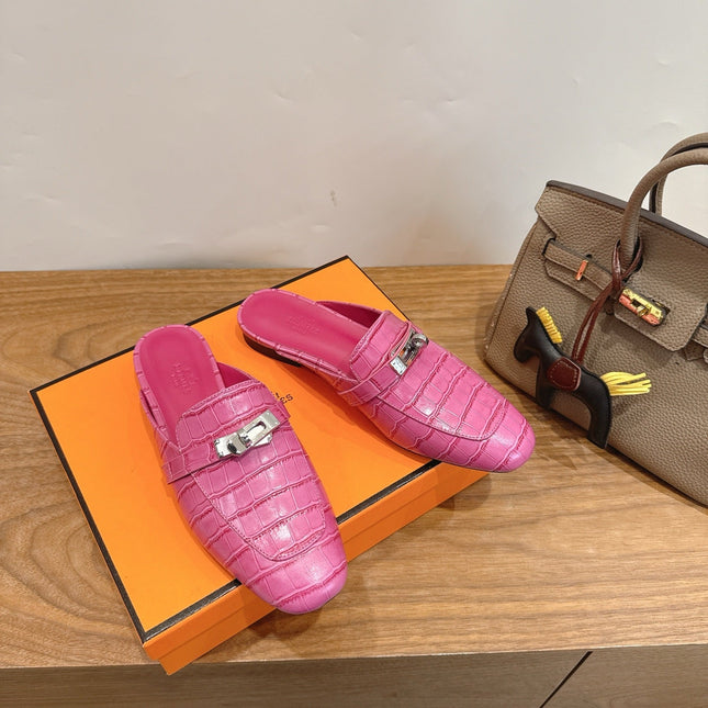 HM 26S KELLY MULE IN HOT PINK CROCODILE-EMBOSSED CALFSKIN SILVER HARDWARE
