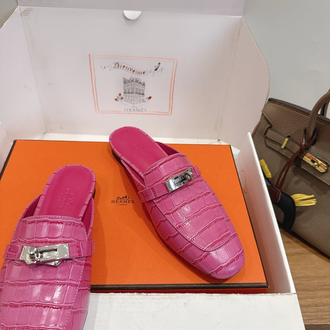 HM 26S KELLY MULE IN HOT PINK CROCODILE-EMBOSSED CALFSKIN SILVER HARDWARE