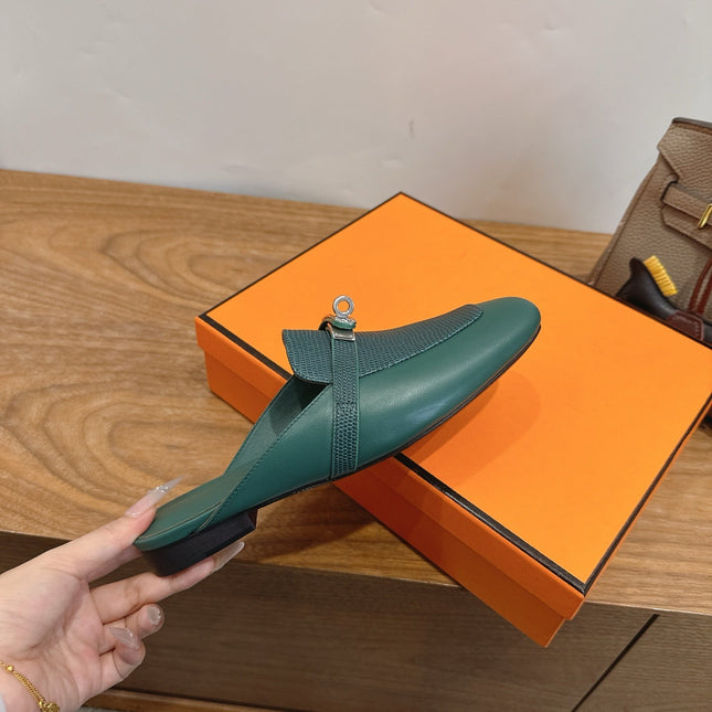 HM 26S OZ MULE IN EMERALD GREEN CALFSKIN SILVER HARDWARE