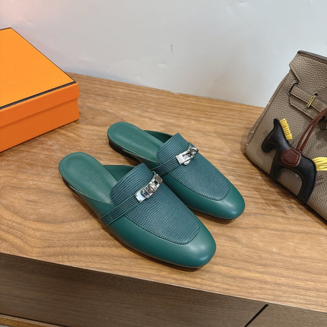 HM 26S OZ MULE IN EMERALD GREEN CALFSKIN SILVER HARDWARE