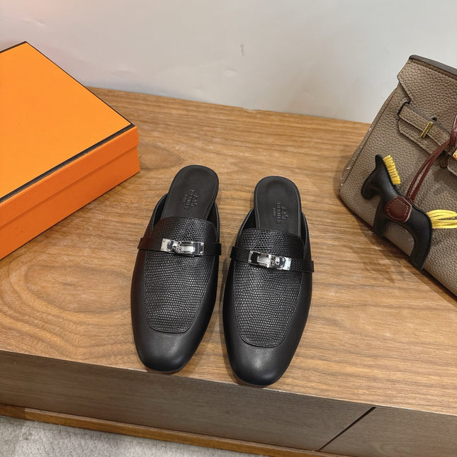 HM 26S OZ MULE IN BLACK CALFSKIN SILVER HARDWARE