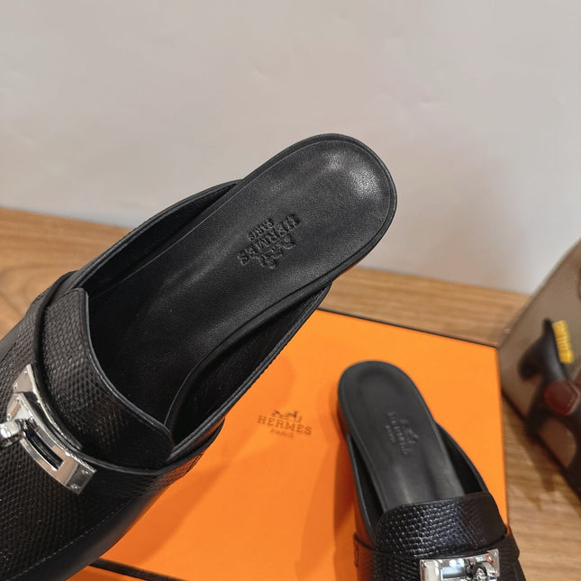 HM 26S OZ MULE IN BLACK CALFSKIN SILVER HARDWARE