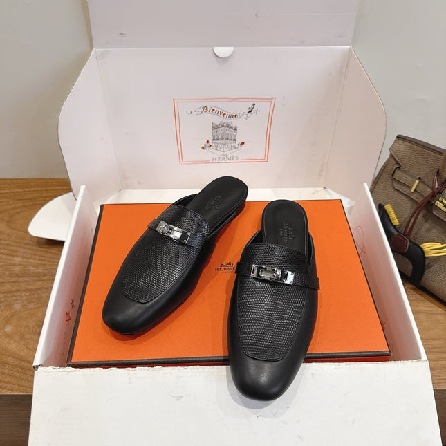 HM 26S OZ MULE IN BLACK CALFSKIN SILVER HARDWARE