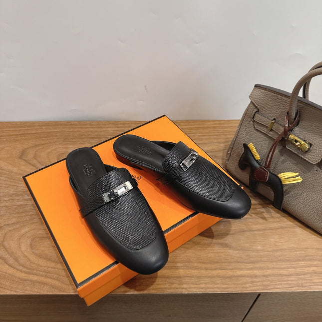 HM 26S OZ MULE IN BLACK CALFSKIN SILVER HARDWARE