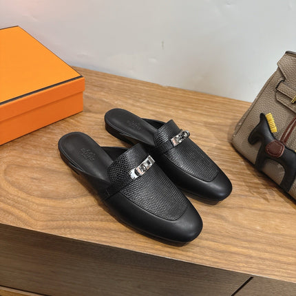 HM 26S OZ MULE IN BLACK CALFSKIN SILVER HARDWARE