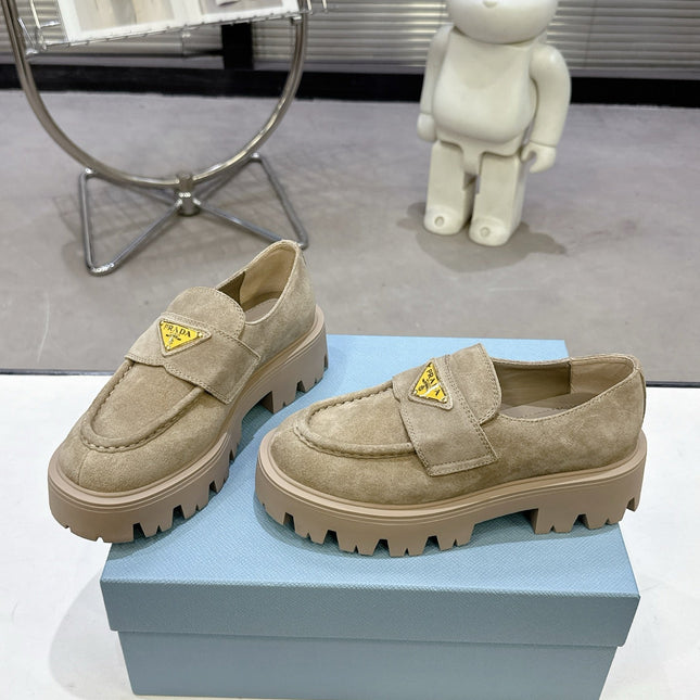 PRADA 25S THICK-SOLE LOAFERS 60 MM IN BEIGE SUEDE WITH GOLD HARDWARE