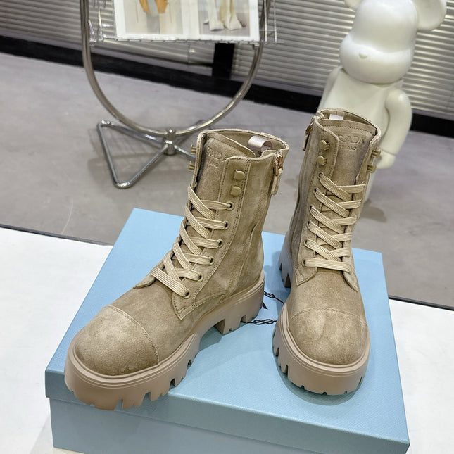 PRADA 25S WARRIOR BOOTS IN BEIGE SUEDE