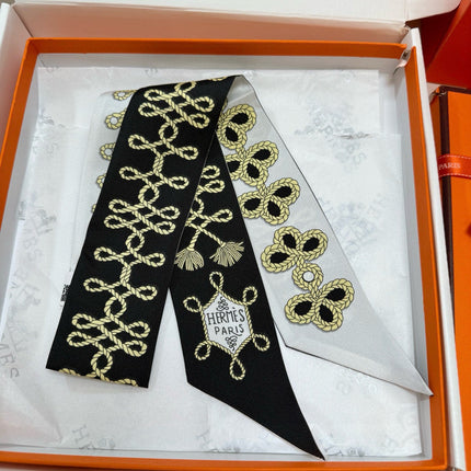 HERMES 26S SCARF 86 IN SILK 309669