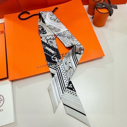 HERMES 26S TWILLY SCARF 86 IN SILK 500097