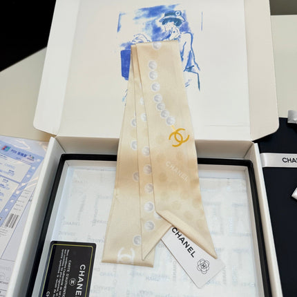 CHANEL 26S TWILLY SCARF 120 IN SILK 500091