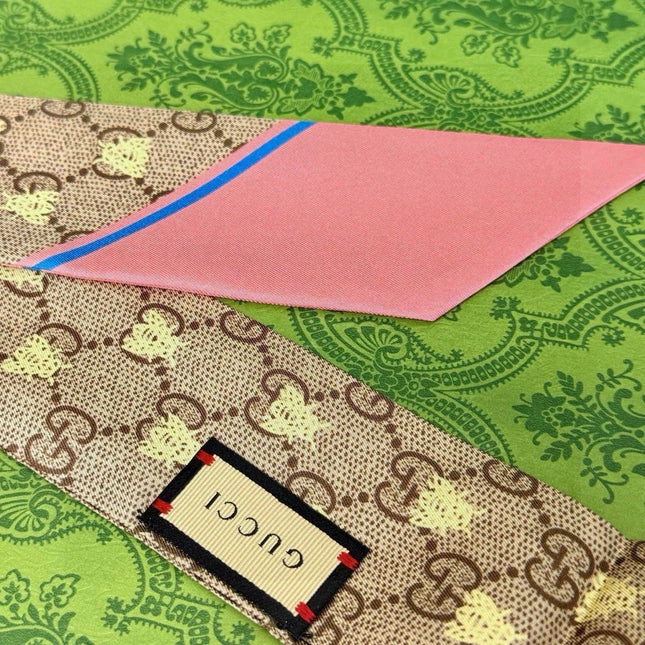 GUCCI 26S SCARF 90 IN SILK 289039