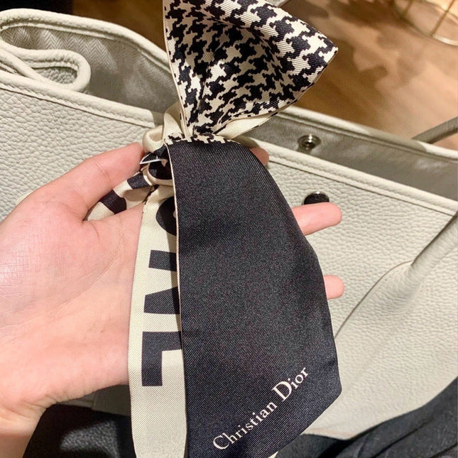DIOR 26S SCARF 105CM IN SILK 313134
