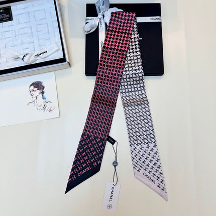 CHANEL 26S TWILLY SCARF 120 IN SILK 502612
