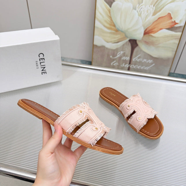 CELINE 26S TRIOMPHE SLIDE SANDALS IN BLUSH PINK CANVAS