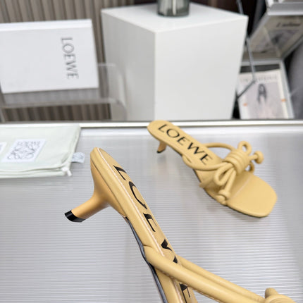 LOEWE 26S KITTEN HEEL KNOT SANDALS 45MM IN WARM BEIGE CALFSKIN