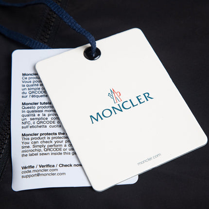 MONCLER 26S JACKET 501