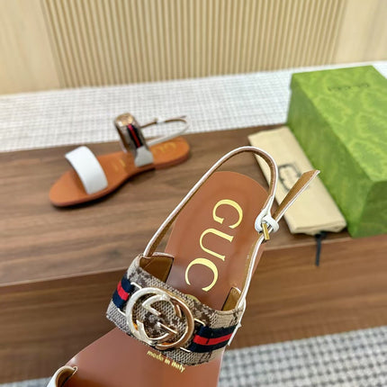 GUCCI 26S STRAP FLAT SANDALS IN WHITE CALFSKIN GOLD HARDWARE