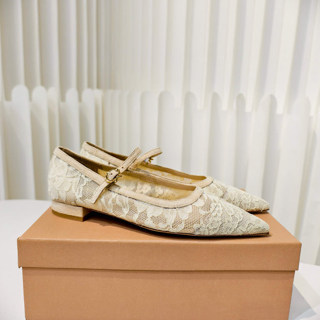 GIANVITO ROSSI 26S MARY JANE FLATS IN BEIGE LACE FABRIC