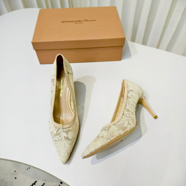 GIANVITO ROSSI 26S HIGH HEELS 85 MM IN BEIGE LACE FABRIC