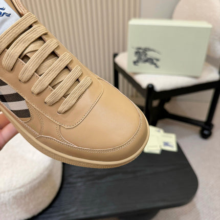 BURBERRY 26S SNEAKERS IN LIGHT BROWN AND BLACK CALFSKIN