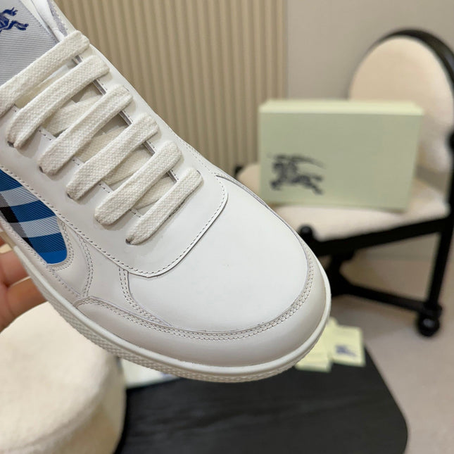 BURBERRY 26S SNEAKERS IN WHITE AND BLUE CALFSKIN
