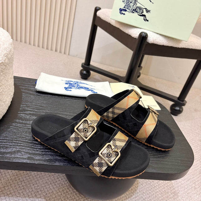 BURBERRY 26S DOUBLE BUCKLE SANDALS IN BLACK SUEDE