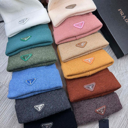 BEANIE HAT IN TEAL GREEN WOOL 332392