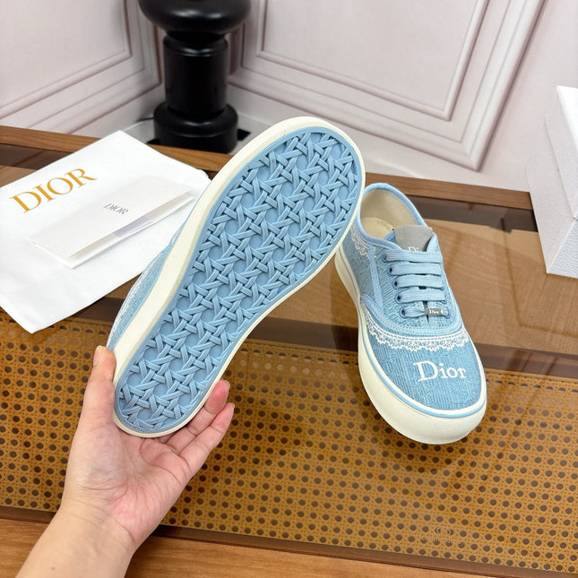 DIOR 26S LOW TOP SNEAKERS IN LIGHT BLUE CANVAS WITH WHITE LACE TRIM & LOGO PRINT