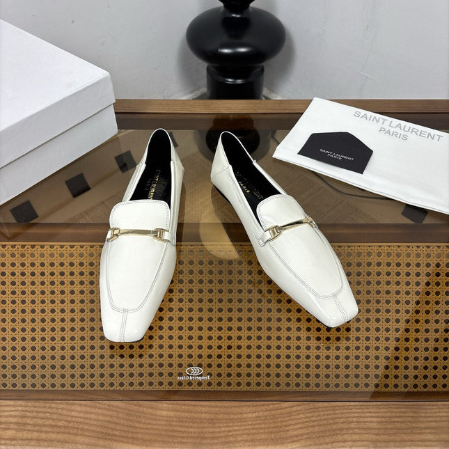YSL 26S SQUARE-TOE LOAFERS IN WHITE GLOSSY CALFSKIN WITH METAL BAR