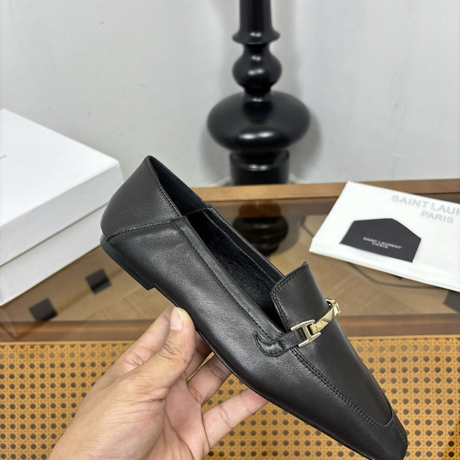 YSL 26S SQUARE-TOE LOAFERS IN BLACK CALFSKIN WITH METAL BAR