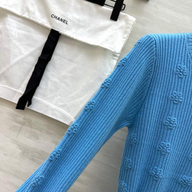 CHANEL 26S SWEATER 675