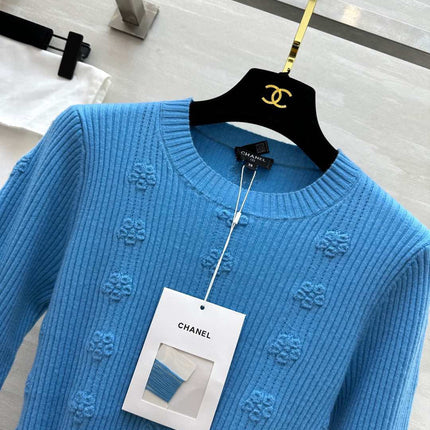 CHANEL 26S SWEATER 675