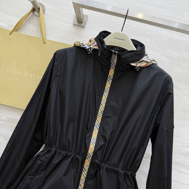 BURBERRY 26S LIGHTWEIGHT JACKET 409