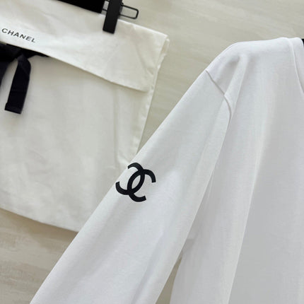 CHANEL 26S LONG-SLEEVE T-SHIRT 976