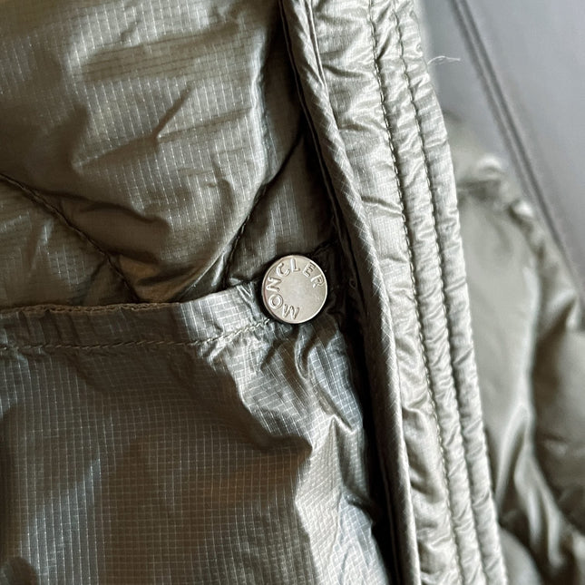 MONCLER 25S DOWN JACKET 488