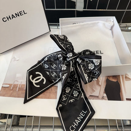 CHANEL 26S HAIR SCRUNCHIE IN BLACK SILK 503074