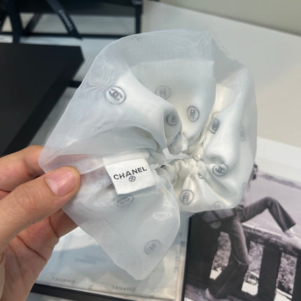 CHANEL 26S BOW SCRUNCHIE IN WHITE SILK 512118