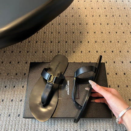 YSL 26S THONG SANDALS IN BLACK CALFSKIN