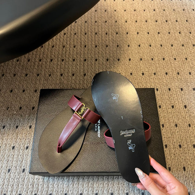 YSL 26S THONG SANDALS IN DARK RED AND BLACK SHINY CALFSKIN