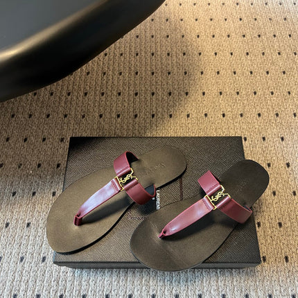 YSL 26S THONG SANDALS IN DARK RED AND BLACK SHINY CALFSKIN
