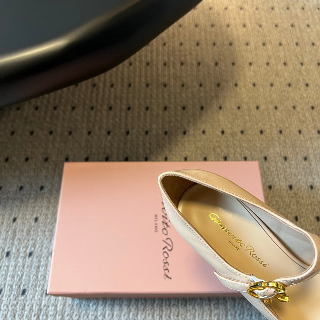 GIANVITO ROSSI 26S MARY JANE HEELS 85 MM IN BEIGE PATENT CALFSKIN