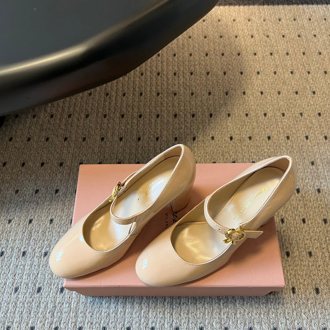 GIANVITO ROSSI 26S MARY JANE HEELS 85 MM IN BEIGE PATENT CALFSKIN