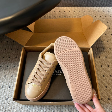 PRADA 26S LACE UP SNEAKERS 40MM IN BEIGE CALFSKIN