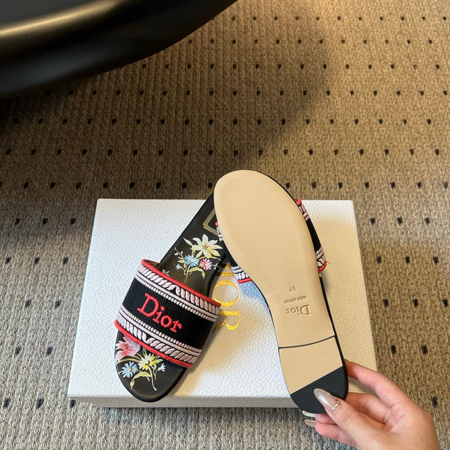 DIOR 26S SLIDES DWAY IN BLACK RED EMBROIDERED CANVAS WITH LOGO & FLORAL PRINT FOOTBED