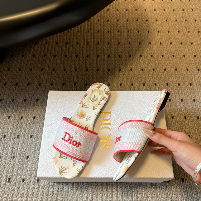 DIOR 26S SLIDES DWAY IN PINK RED EMBROIDERED CANVAS WITH LOGO & FLORAL PRINT FOOTBED