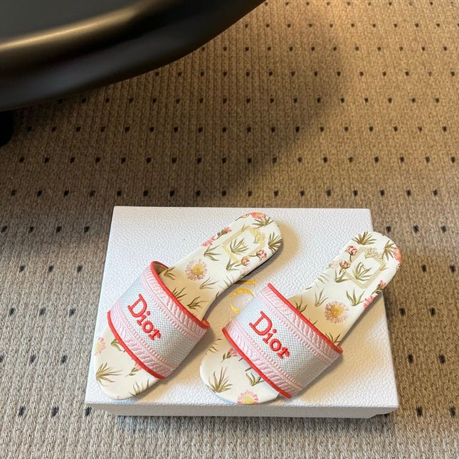 DIOR 26S SLIDES DWAY IN PINK RED EMBROIDERED CANVAS WITH LOGO & FLORAL PRINT FOOTBED