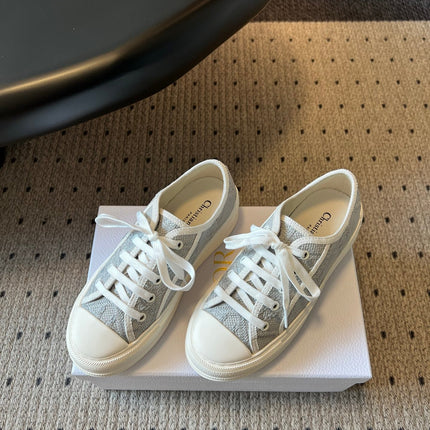 DIOR 26S LOW-TOP SNEAKER 50MM IN BLUE GREY OBLIQUE EMBROIDERED CANVAS