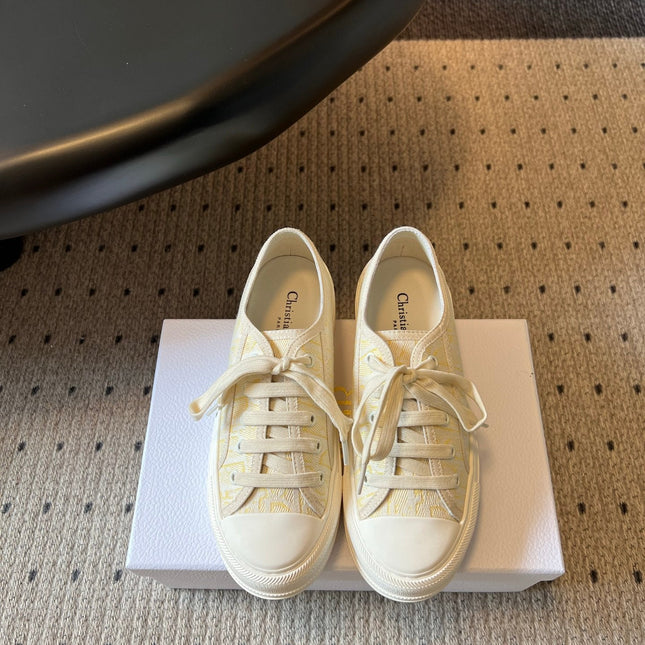 DIOR 26S LOW-TOP SNEAKER 50MM IN LIGHT YELLOW OBLIQUE EMBROIDERED CANVAS