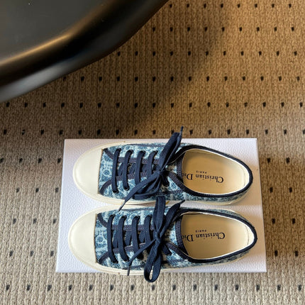 DIOR 26S LOW-TOP SNEAKER 50MM IN NAVY BLUE OBLIQUE EMBROIDERED WOOL
